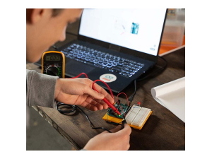  KIT PER IMPARARE L'ELETTRONICA E IL CODING CON ARDUINO